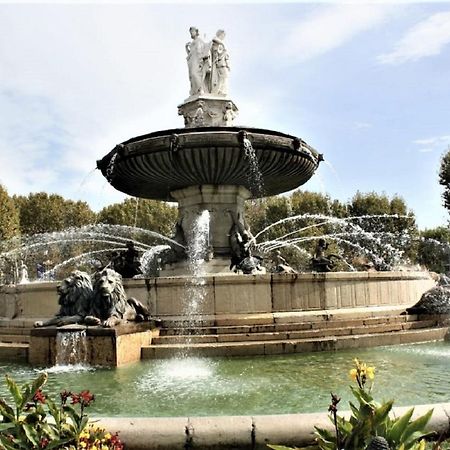 Augustins Fountain Studio Cosy Aix Centre Historique A 3 Minutes De Cours Mirabeau -Wifi-Smart Tv-Rue Calme Aix-en-Provence Exteriör bild