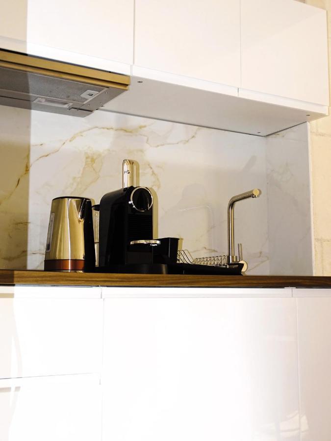 Augustins Fountain Studio Cosy Aix Centre Historique A 3 Minutes De Cours Mirabeau -Wifi-Smart Tv-Rue Calme Aix-en-Provence Exteriör bild