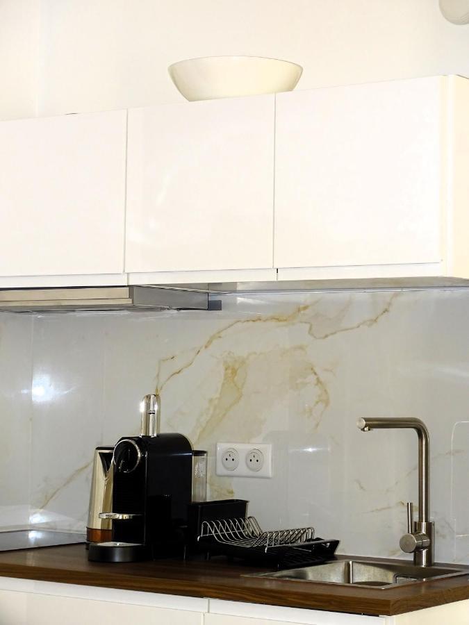 Augustins Fountain Studio Cosy Aix Centre Historique A 3 Minutes De Cours Mirabeau -Wifi-Smart Tv-Rue Calme Aix-en-Provence Exteriör bild