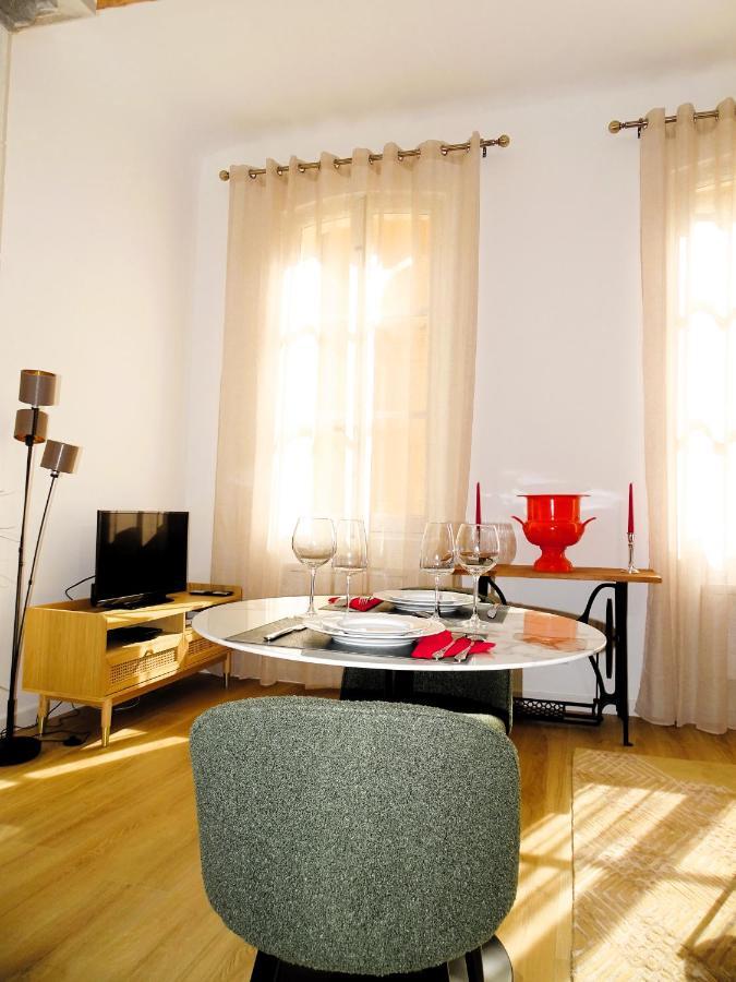 Augustins Fountain Studio Cosy Aix Centre Historique A 3 Minutes De Cours Mirabeau -Wifi-Smart Tv-Rue Calme Aix-en-Provence Exteriör bild